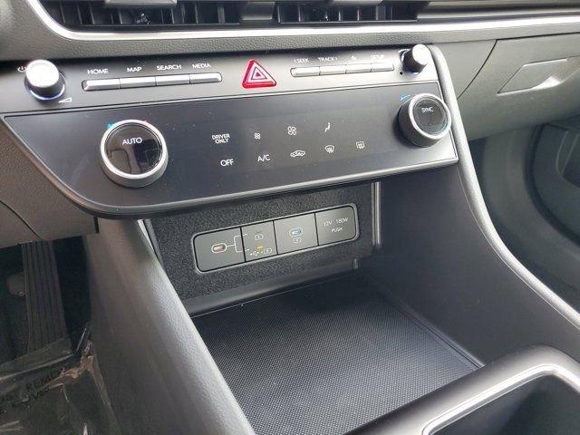 Hyundai Sonata Hybrid Blue Fwd 4D Sedan - Thumbnail 16