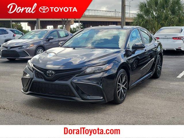 Toyota Camry Se Fwd - View 1