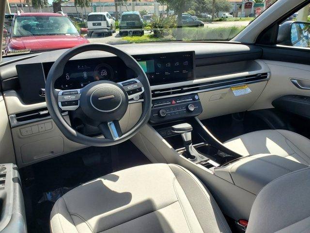 Hyundai Tucson Se Fwd Fwd 4D Sport Utility - Thumbnail 7