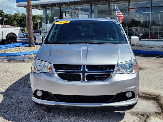 DODGE GRAND CARAVAN PASSENGER - Thumbnail 3