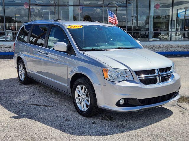 DODGE GRAND CARAVAN PASSENGER - Thumbnail 2