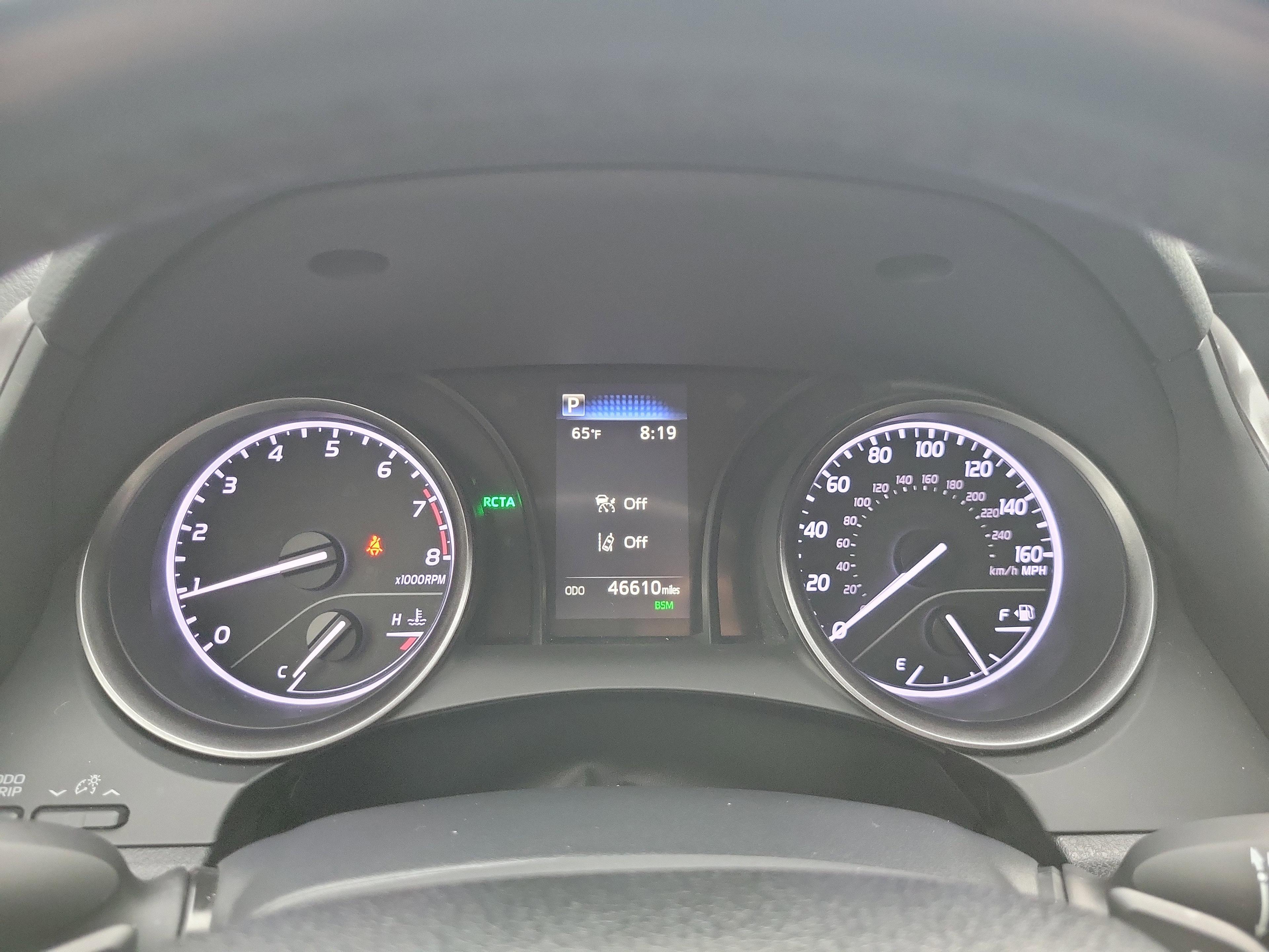 Toyota Camry Se Fwd - Thumbnail 19