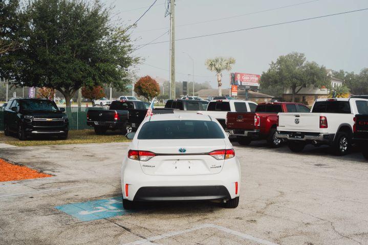 Toyota Corolla Hybrid For Sale In Kissimmee, Fl | Auto Exchange Of Central Florida Llc - Thumbnail 10
