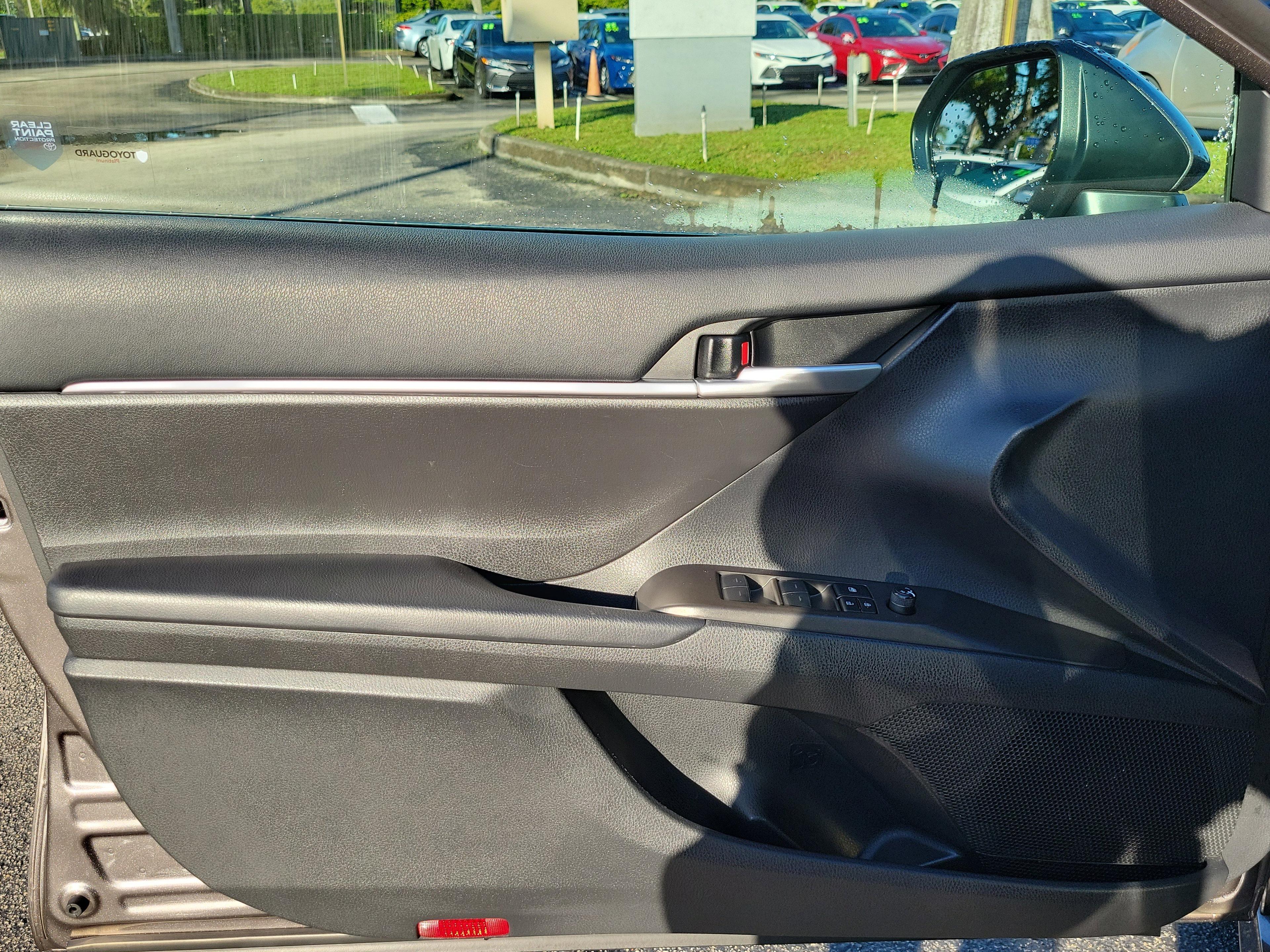 Toyota Camry Le Fwd - Thumbnail 14