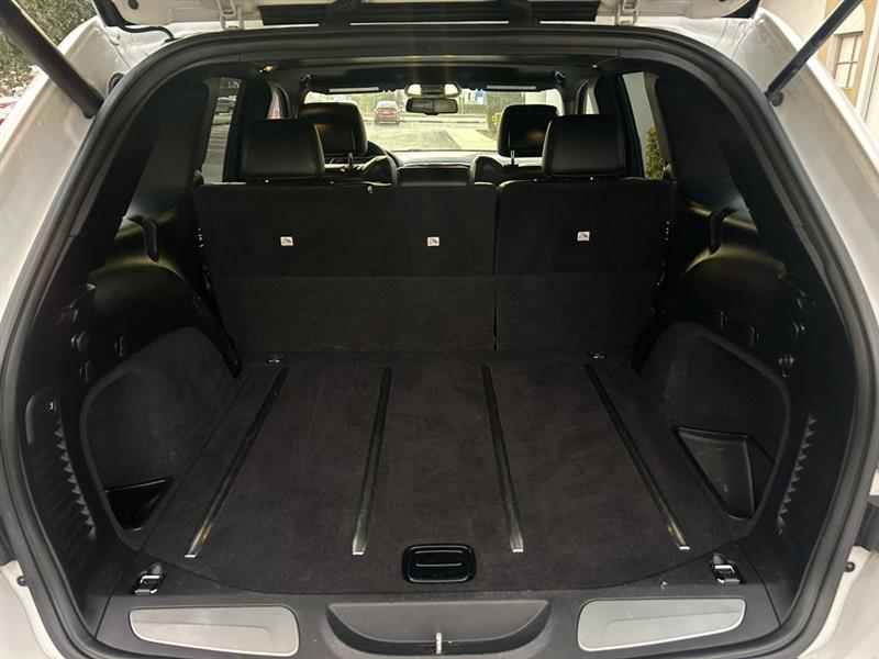 Jeep Grand Cherokeelimited 2Wd - Thumbnail 12