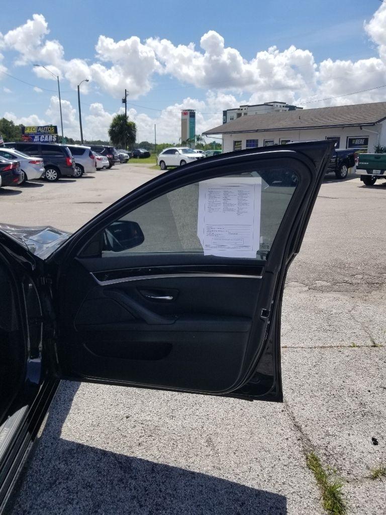 Bmw 5-Series528I - Thumbnail 16