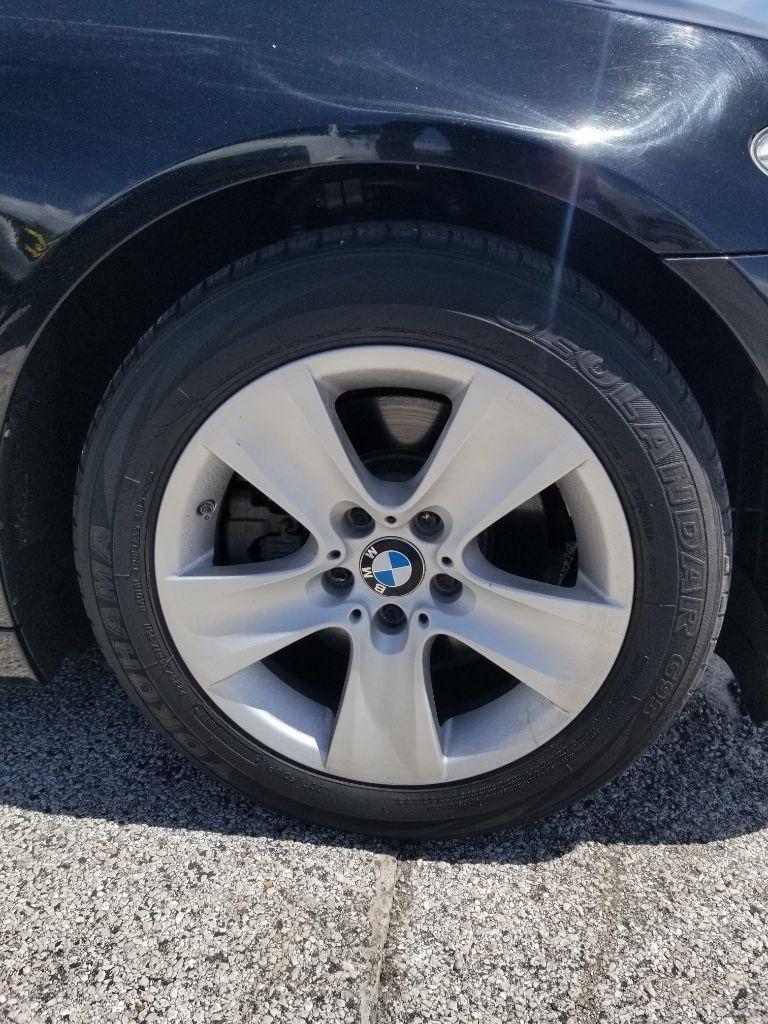 Bmw 5-Series528I - Thumbnail 2