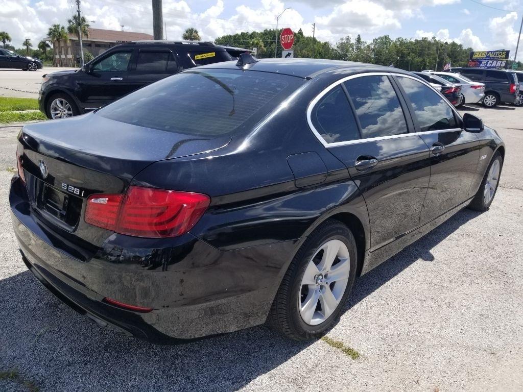 Bmw 5-Series528I - Thumbnail 8