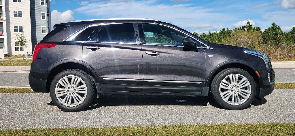Cadillac Xt5Premium Luxury - Thumbnail 3
