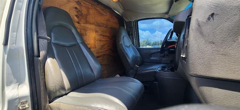 Chevrolet Expressg3500 - Thumbnail 18