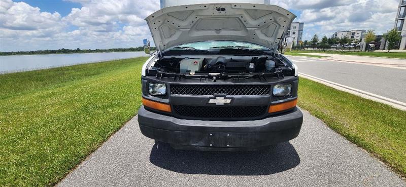 Chevrolet Expressg3500 - Thumbnail 19
