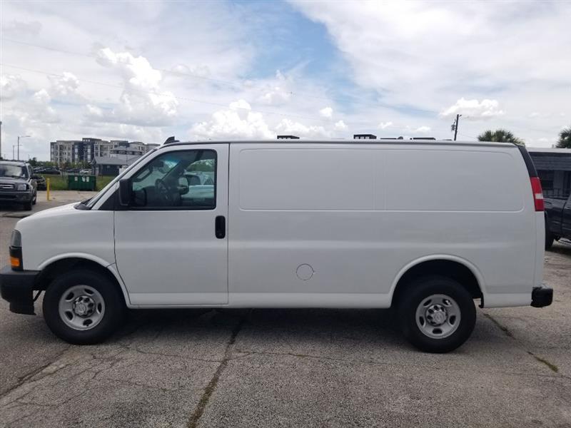 Chevrolet Express2500 Cargo - Thumbnail 4