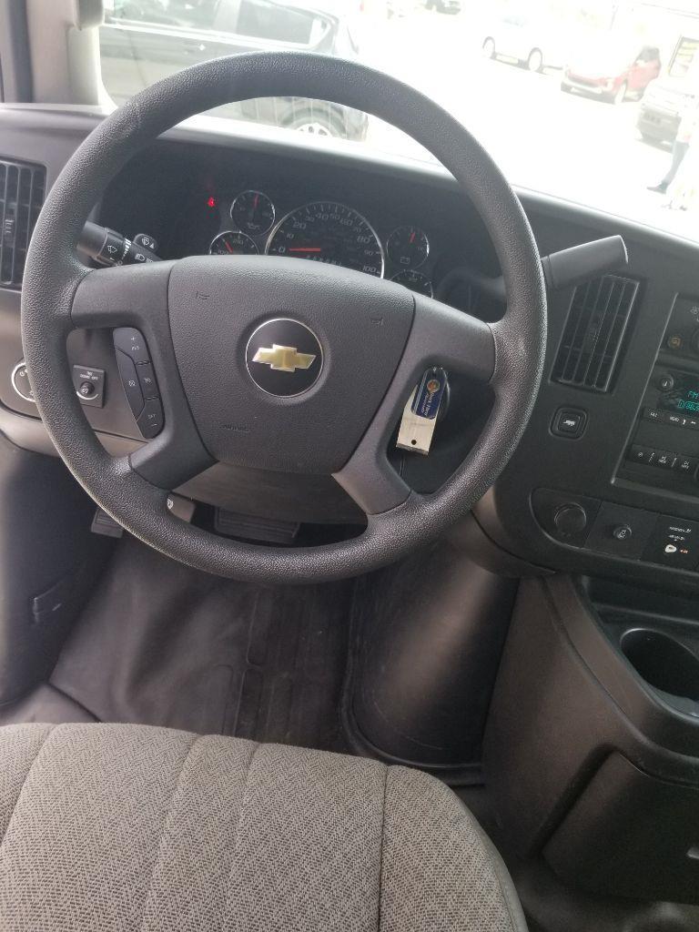 Chevrolet Express2500 Cargo - Thumbnail 16