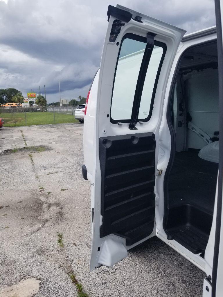 Chevrolet Express2500 Cargo - Thumbnail 10