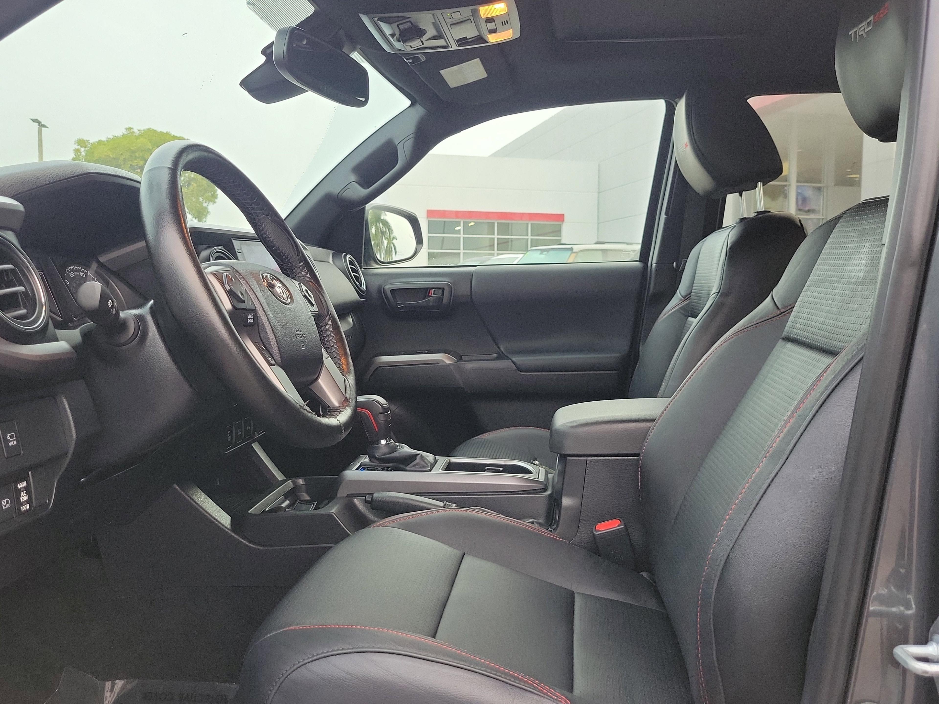 Toyota Tacoma 4Wd Sr5 4Wd Crew Cab - Thumbnail 12