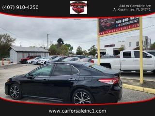 Toyota Camry - Thumbnail 2