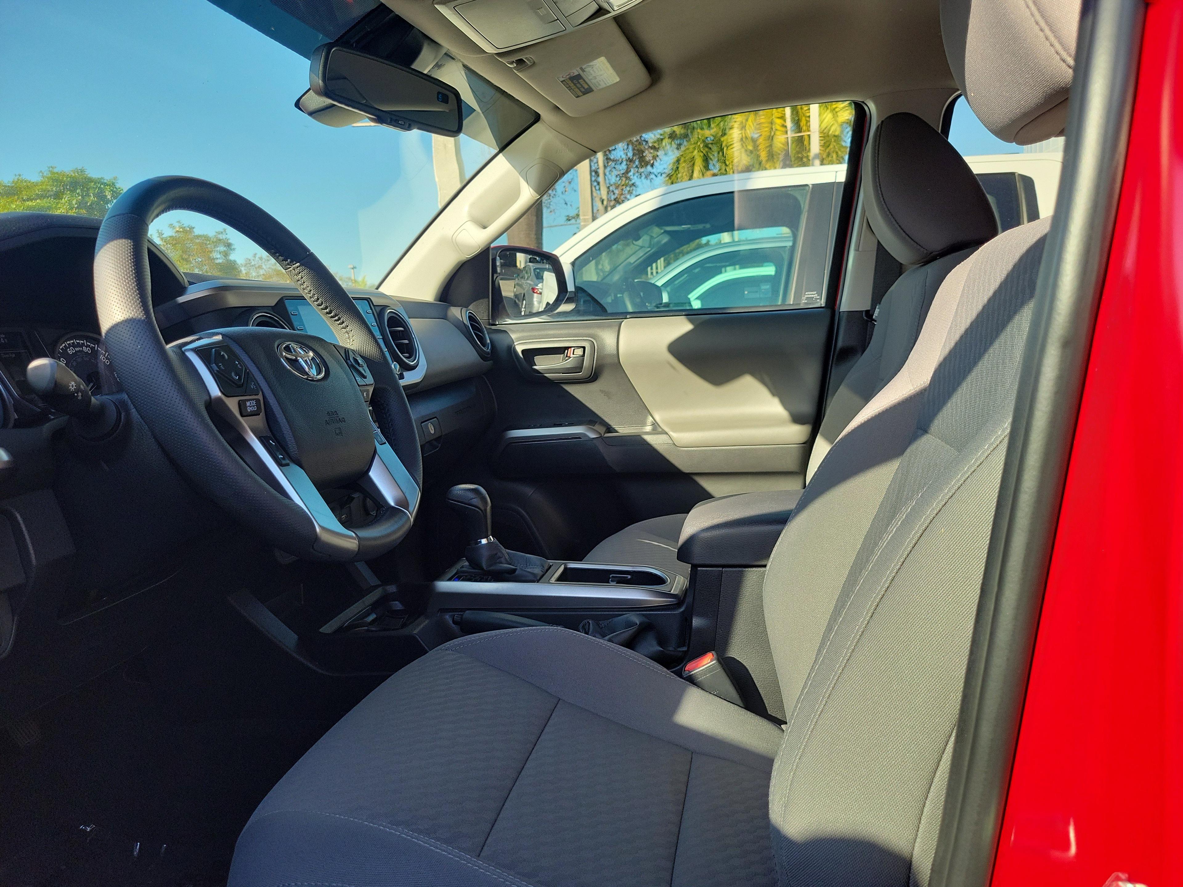 Toyota Tacoma 2Wd Sr5 Rwd Crew Cab - Thumbnail 13