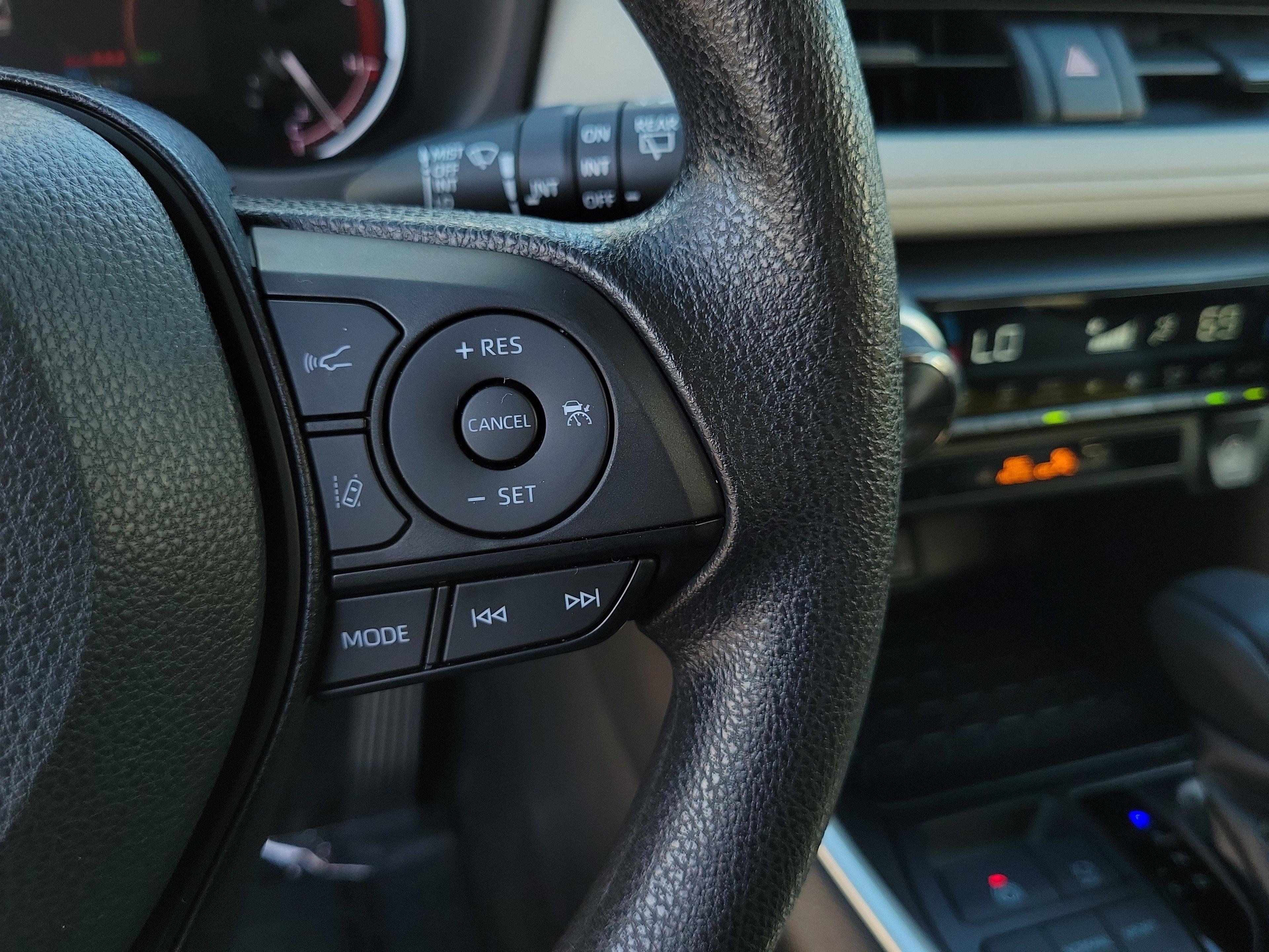 Toyota Rav4 Xle Fwd - Thumbnail 18