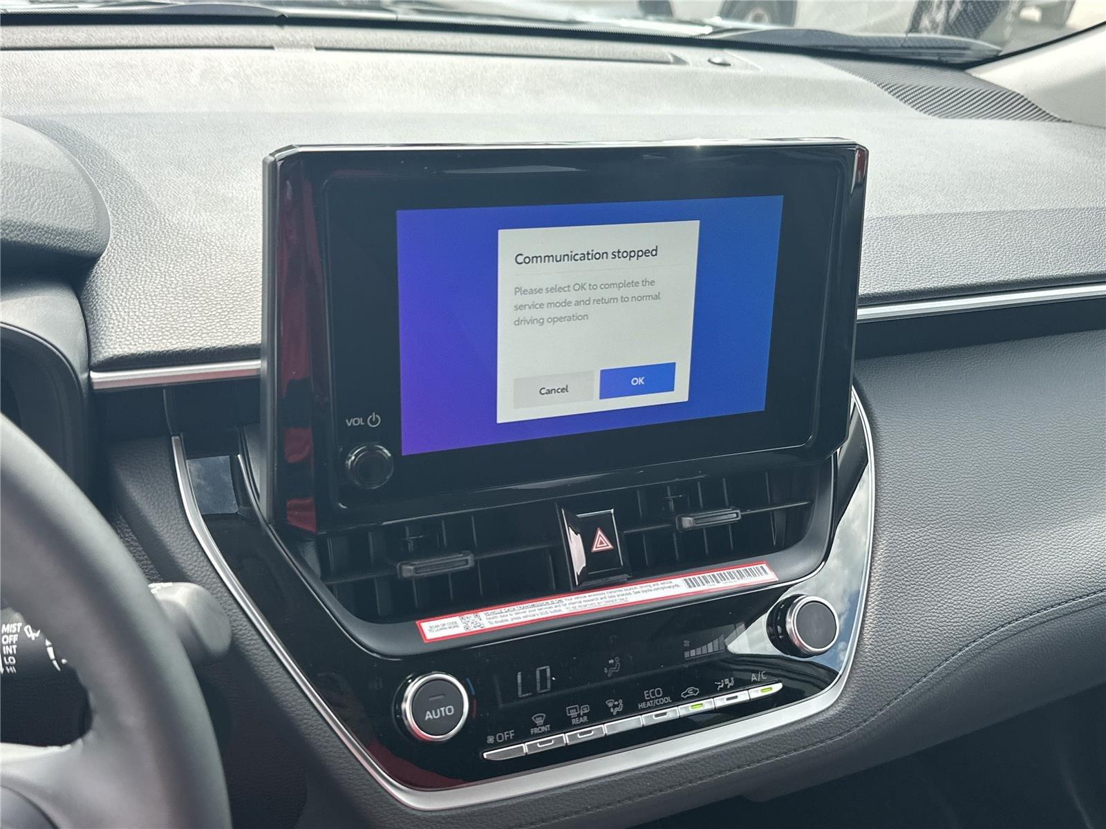 Toyota Corolla Cross Le - Thumbnail 16