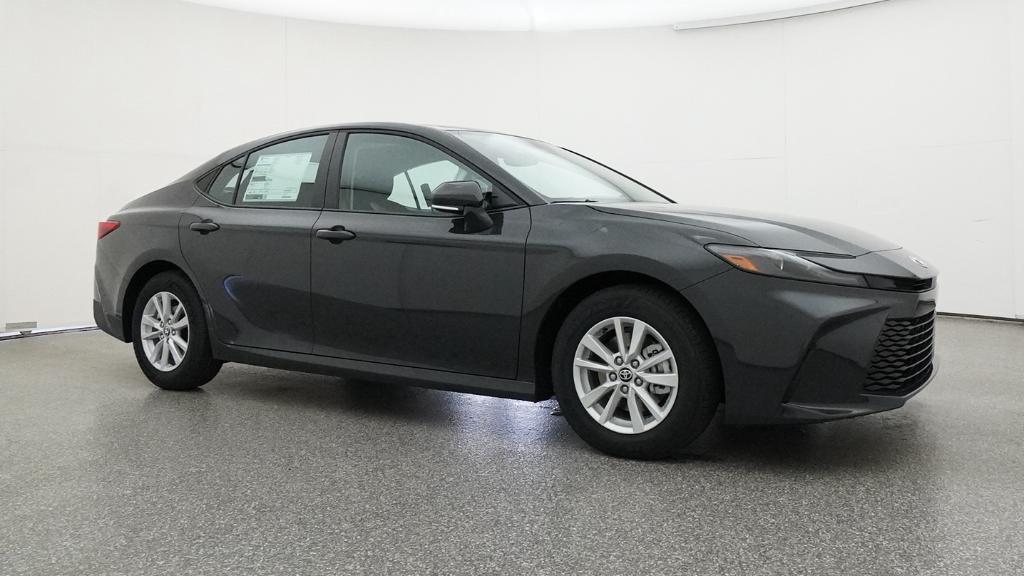 Toyota Camry Le - Thumbnail 16