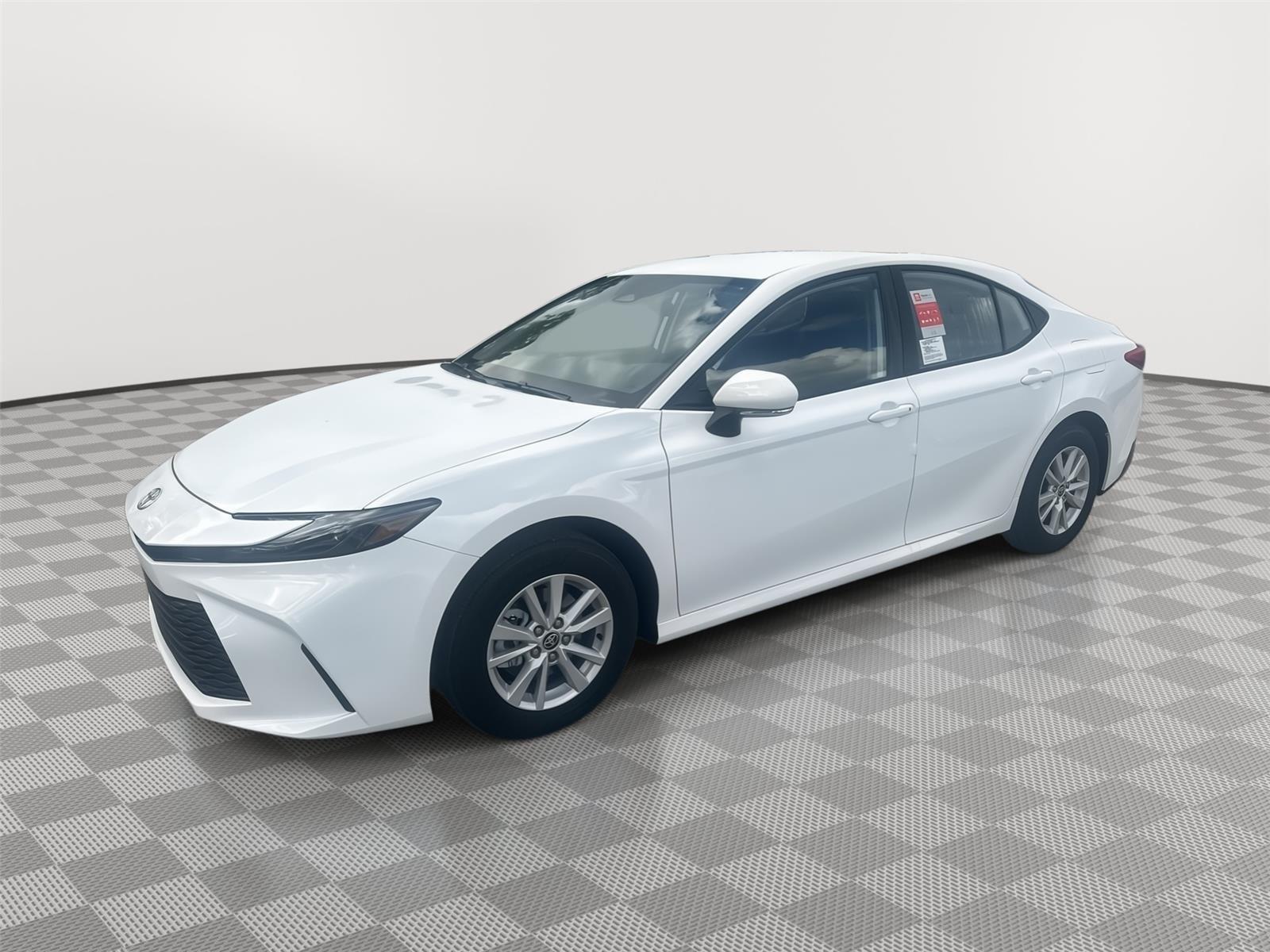 Toyota Camry Le Awd - View 1