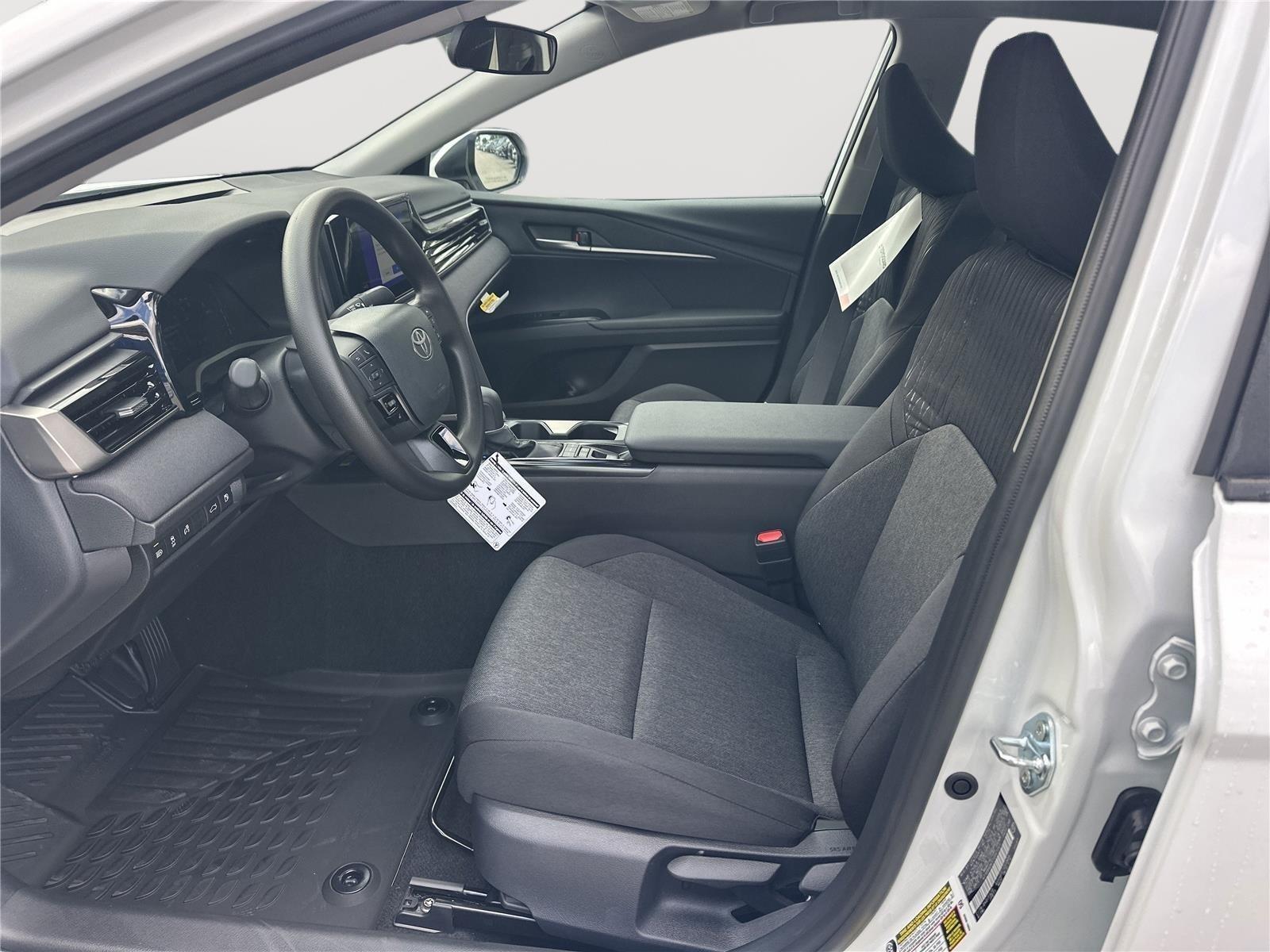 Toyota Camry Le Awd - Thumbnail 8