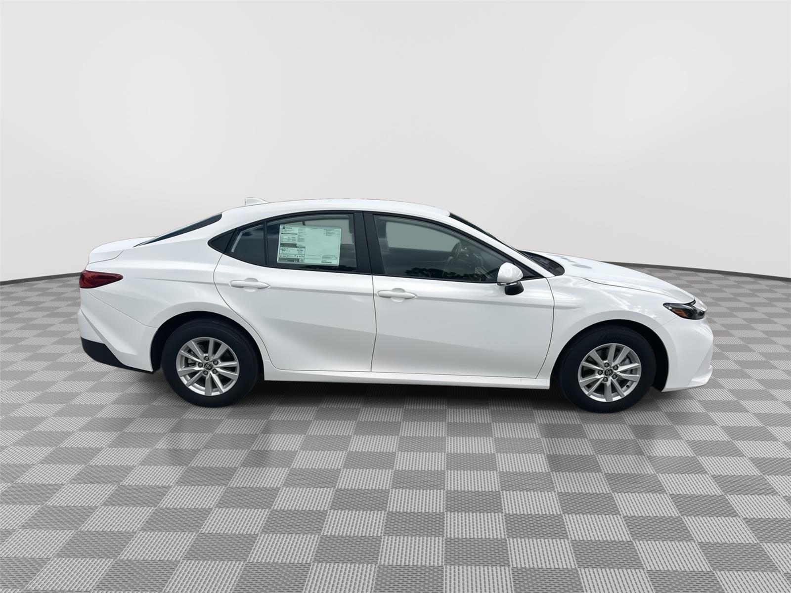 Toyota Camry Le Awd - Thumbnail 4