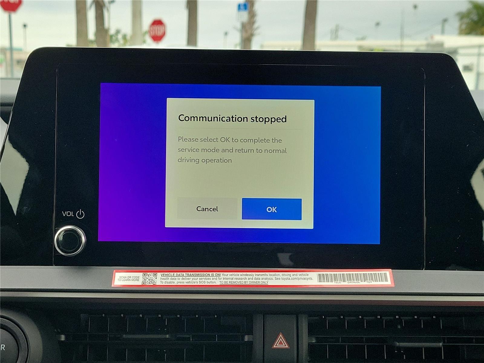 Toyota Prius Plug-In Hybrid Se - Thumbnail 17