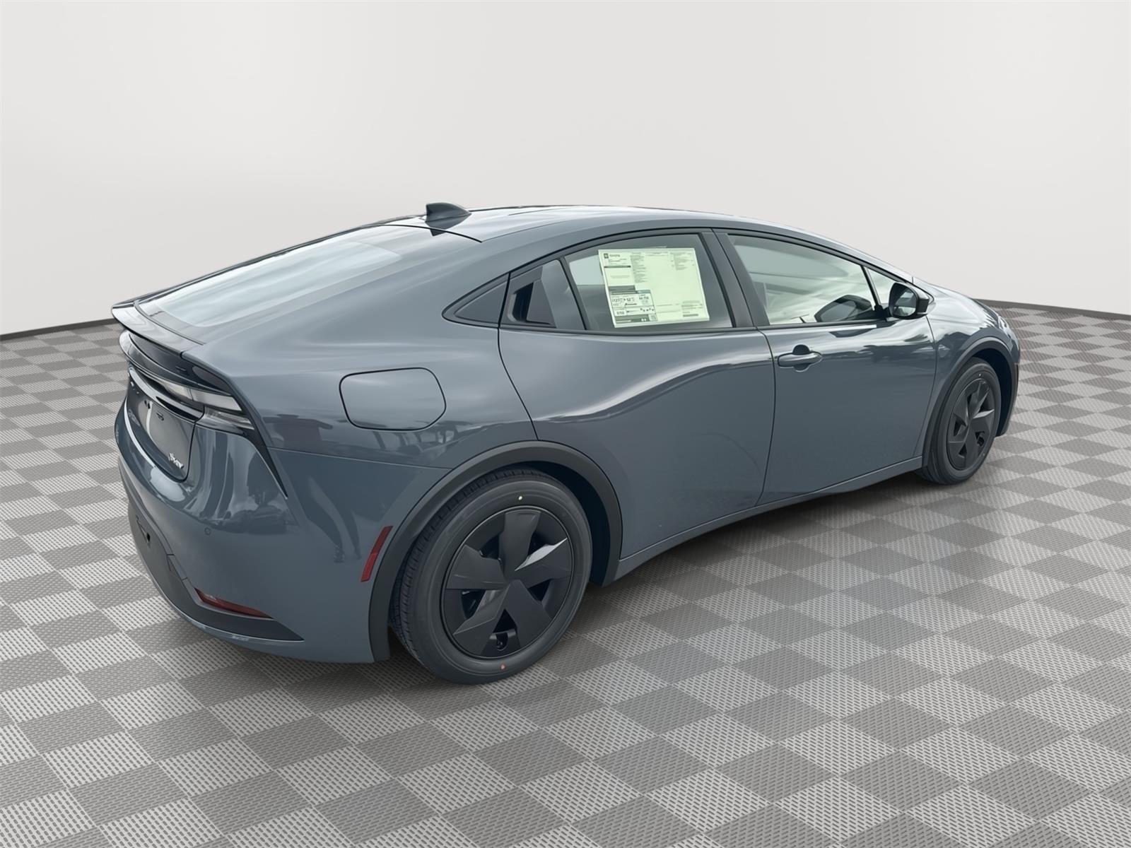 Toyota Prius Plug-In Hybrid Se - Thumbnail 5