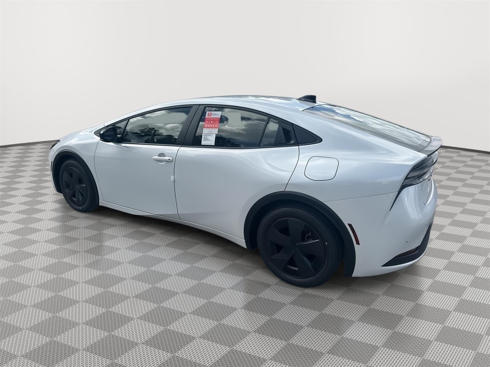 Toyota Prius Plug-In Hybrid Se - Thumbnail 7