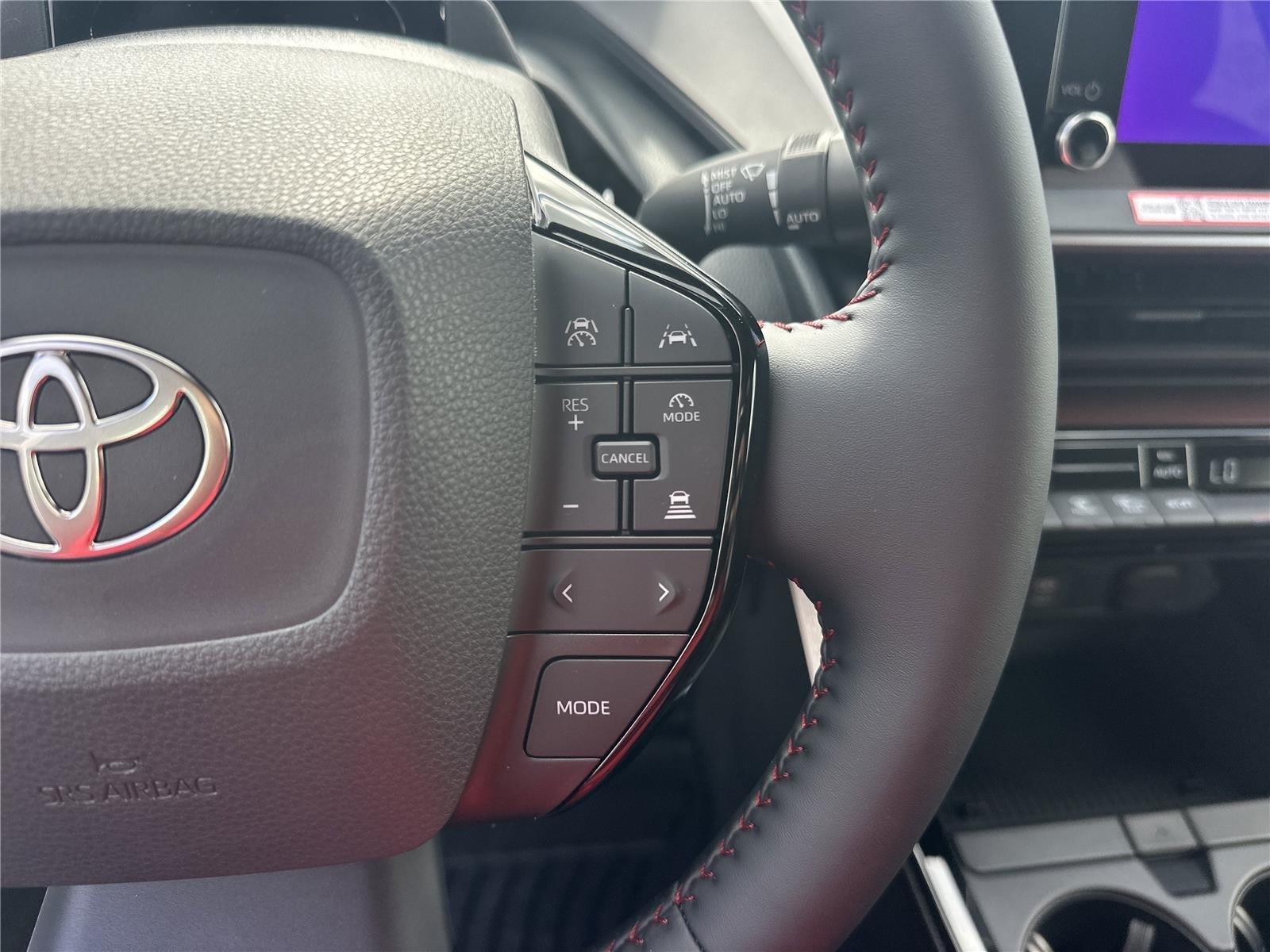 Toyota Prius Plug-In Hybrid Se - Thumbnail 11