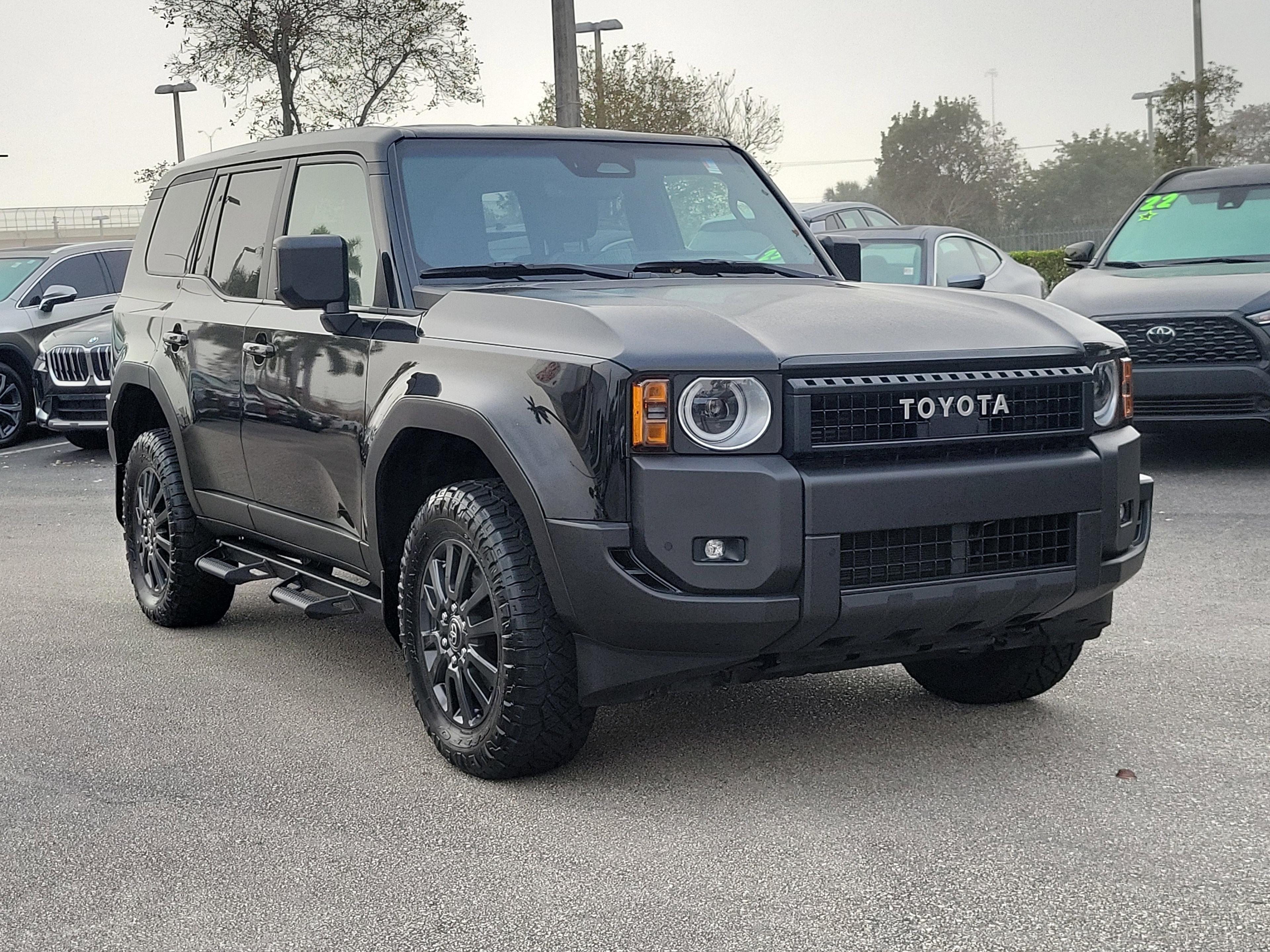 Toyota Land Cruiser 4Wd - Thumbnail 4