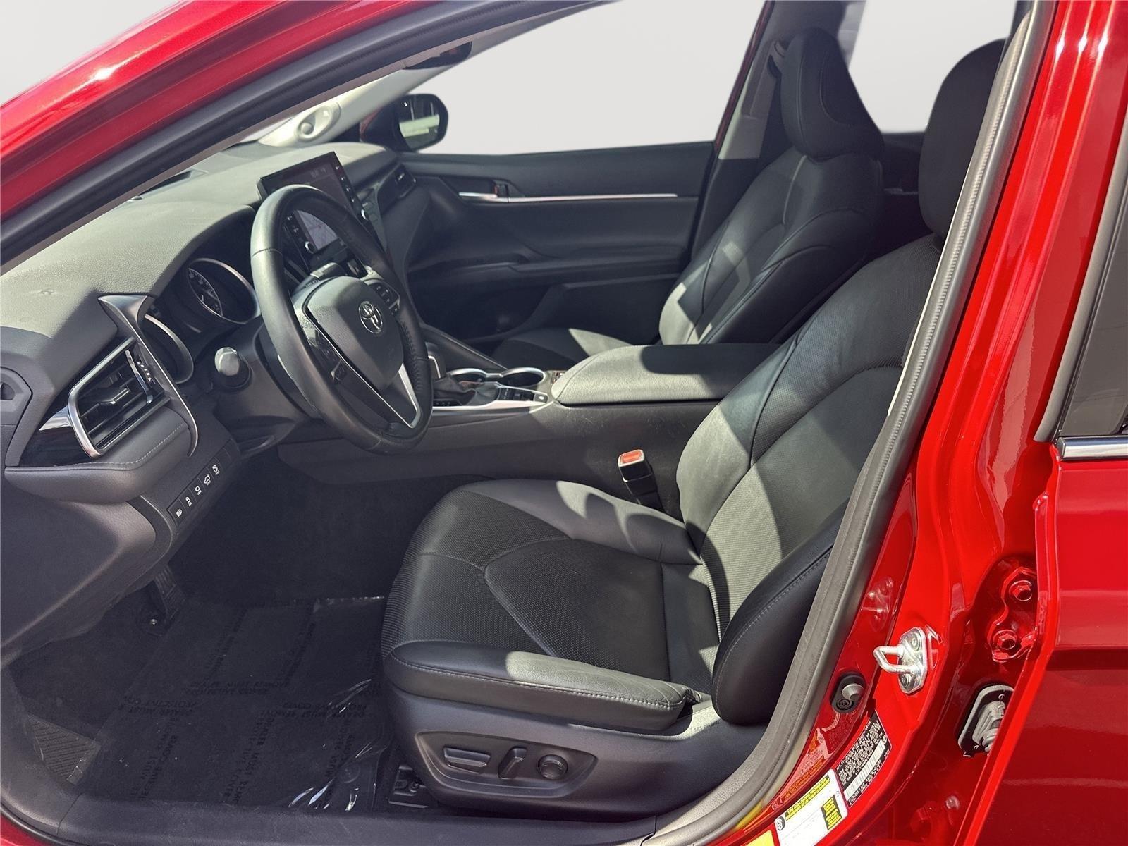 Toyota Camry Xle Front Wheel Drive - Thumbnail 9