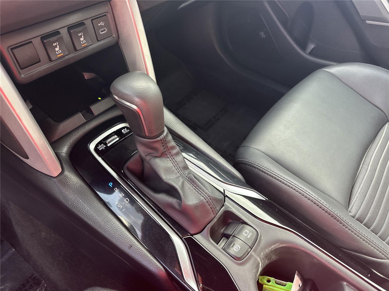 Toyota Corolla Cross Hybrid Xse All Wheel Drive - Thumbnail 19