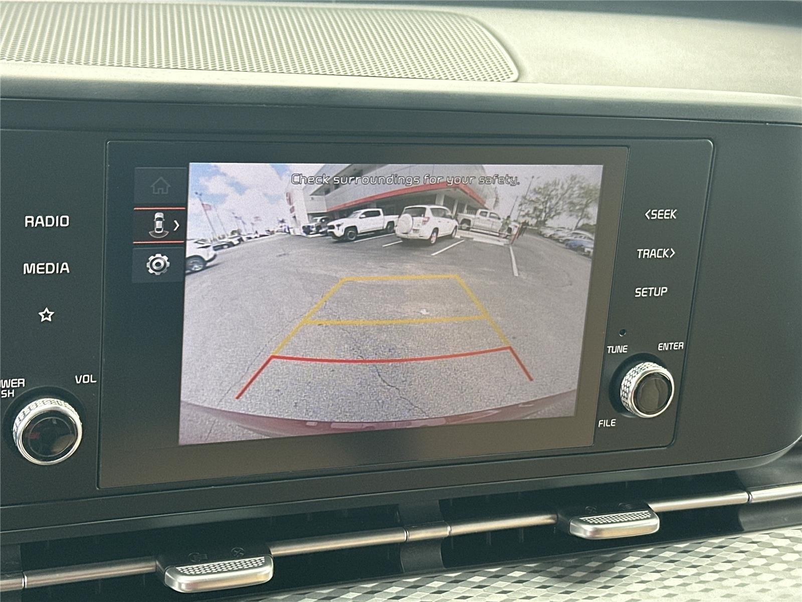 Kia Carnival Lx Front Wheel Drive - Thumbnail 17