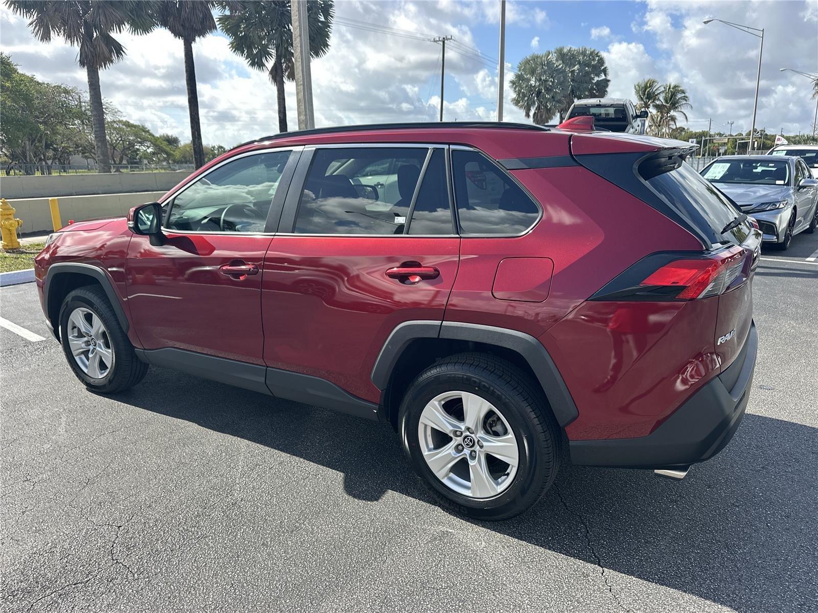 Toyota Rav4 - Thumbnail 8