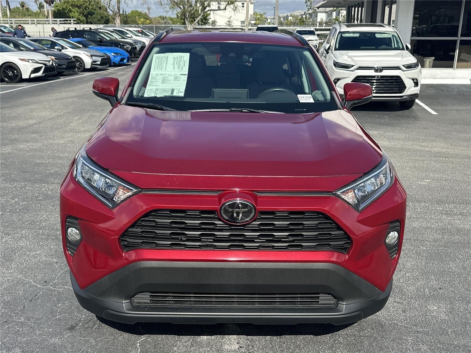 Toyota Rav4 - Thumbnail 3