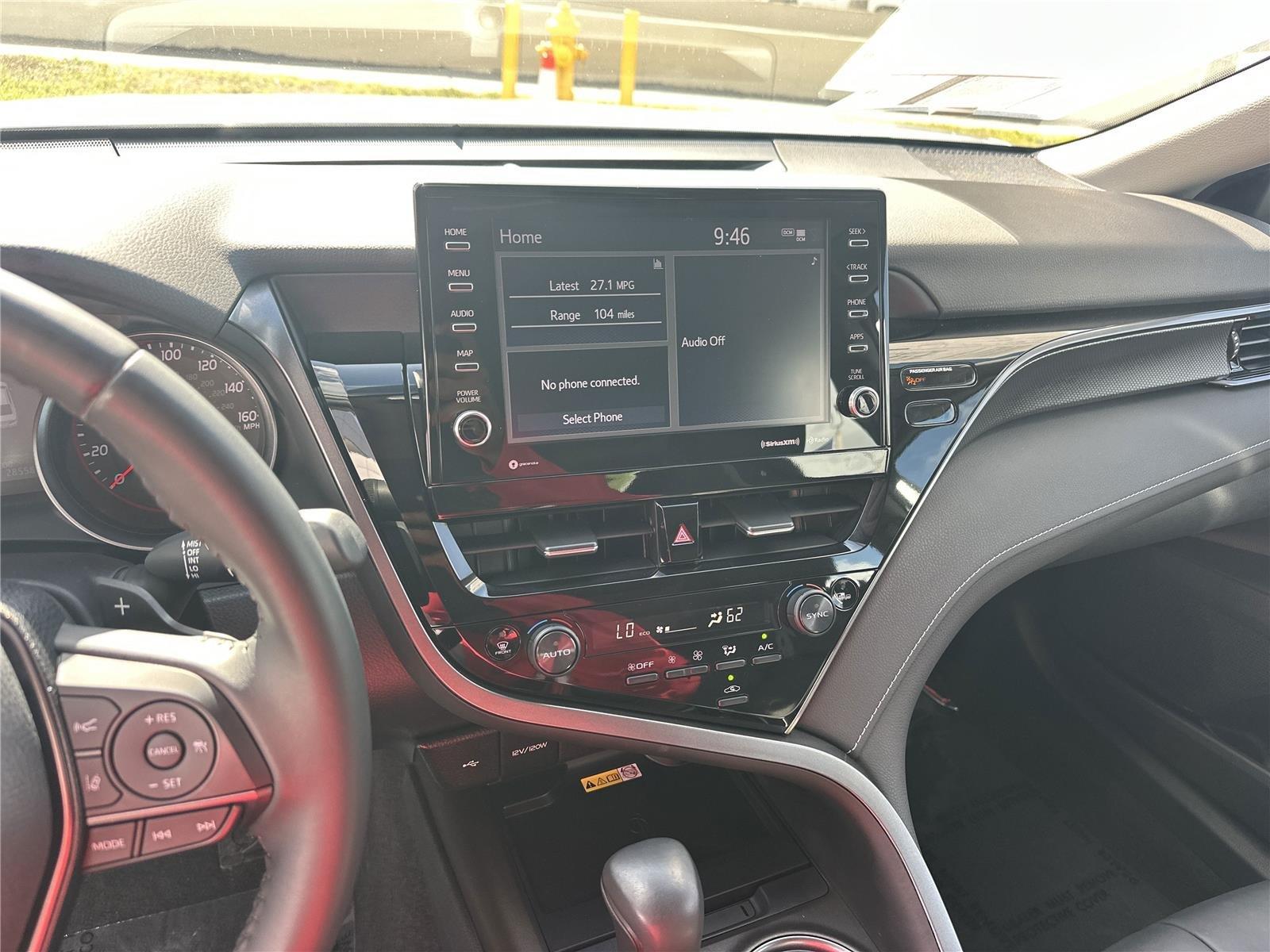 Toyota Camry Xse Front Wheel Drive - Thumbnail 16