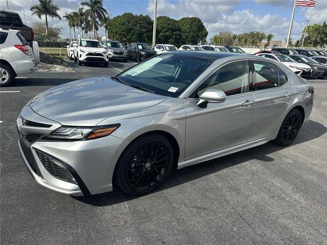 Toyota Camry Xse Front Wheel Drive - View 1