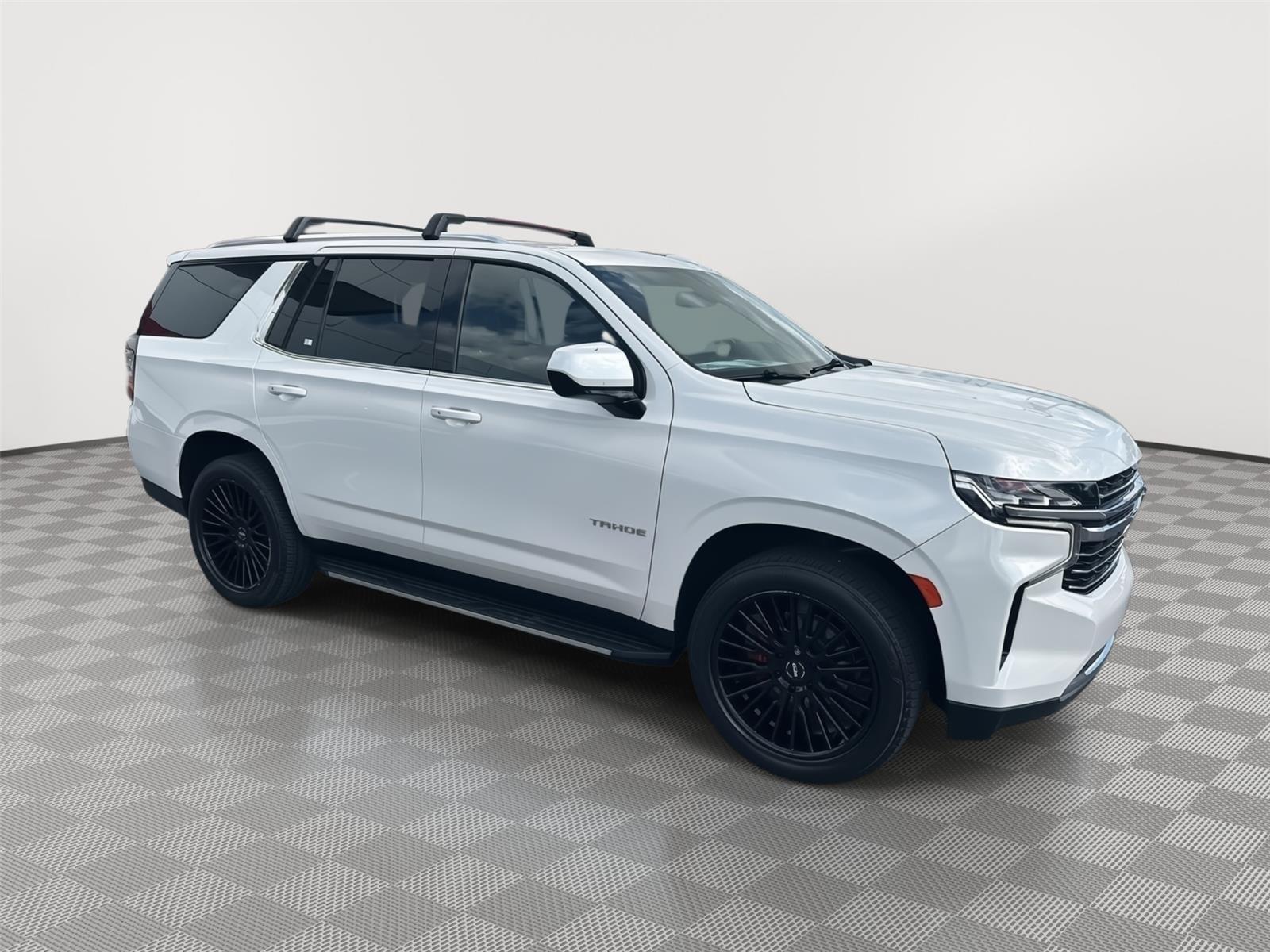 Chevrolet Tahoe Lt Rear Wheel Drive - Thumbnail 4