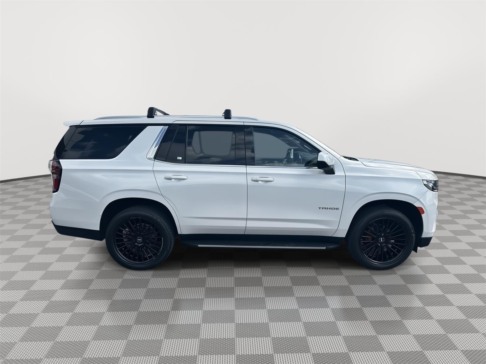 Chevrolet Tahoe Lt Rear Wheel Drive - Thumbnail 5