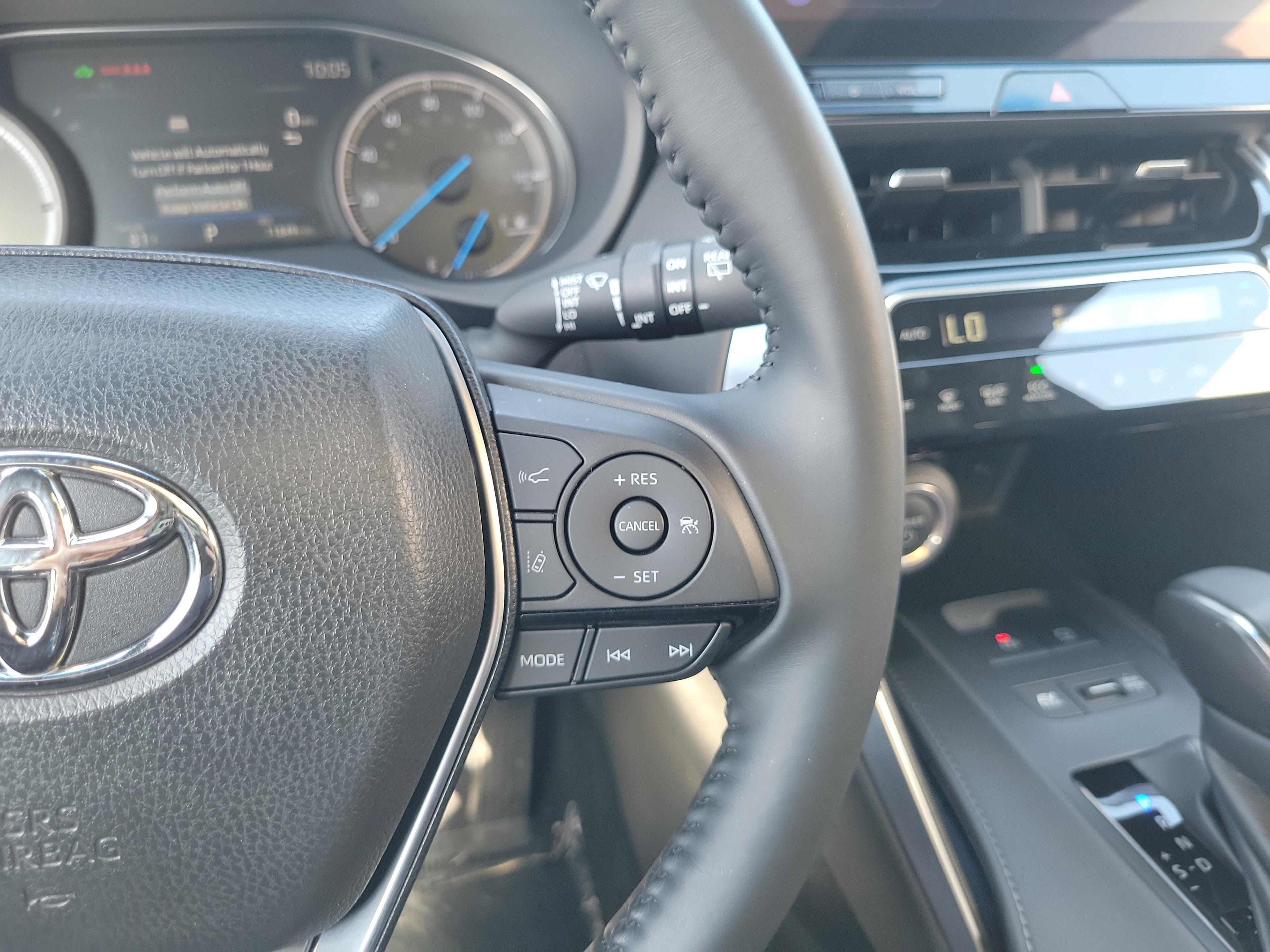 Toyota Venza Nightshade Awd - Thumbnail 15