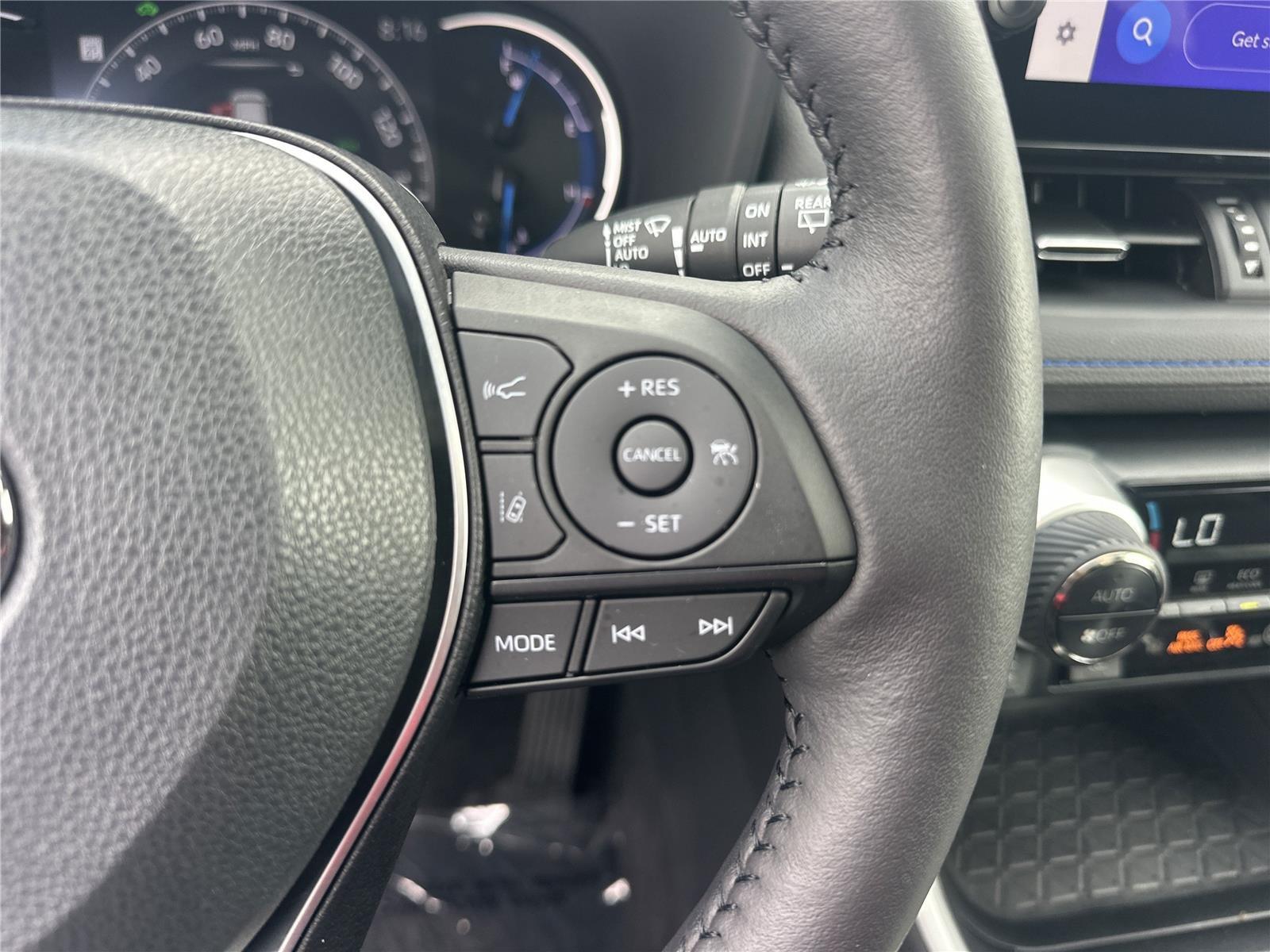 Toyota Rav4 Hybrid Xse All Wheel Drive - Thumbnail 13