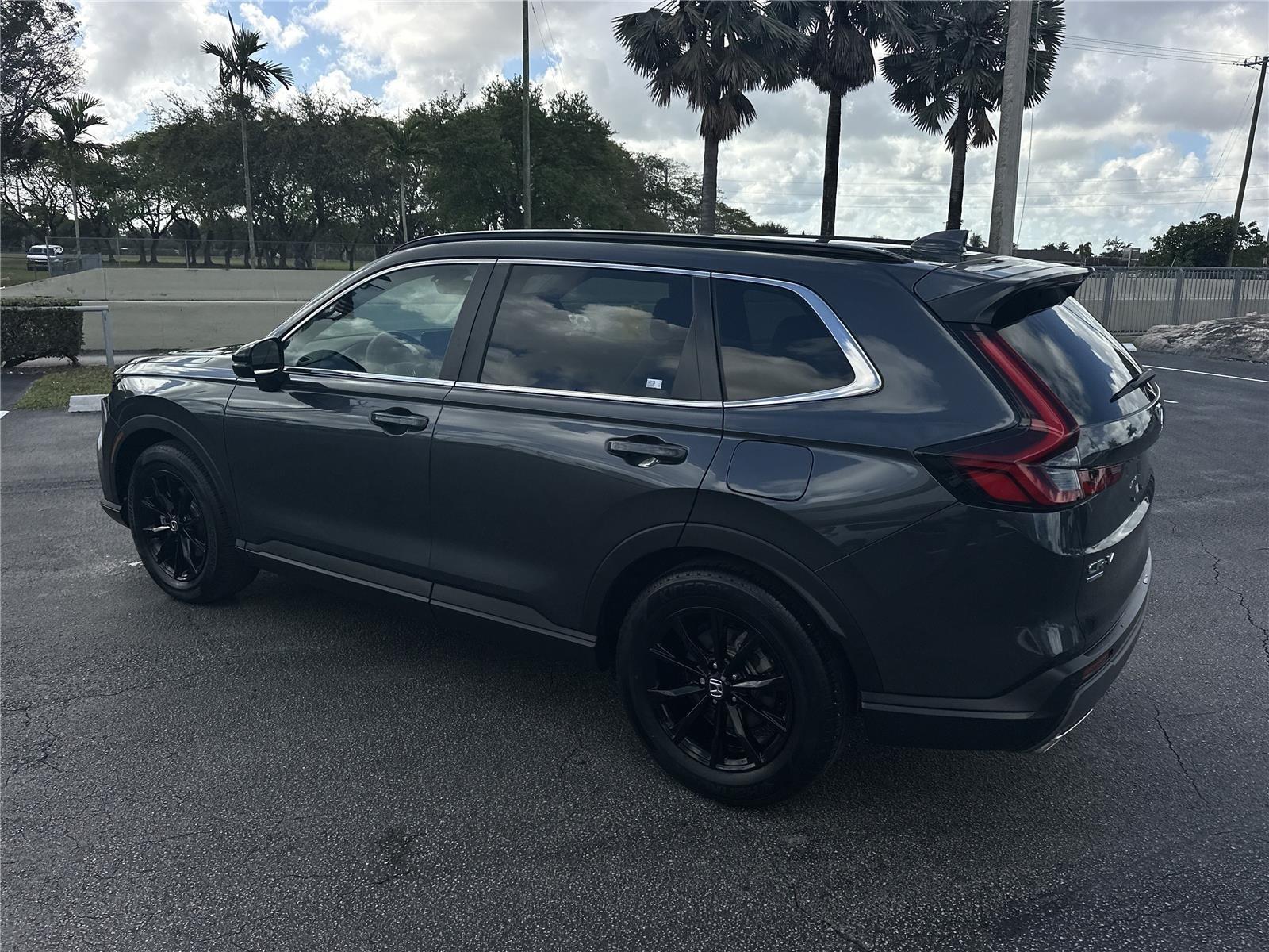 Honda Cr-V Hybrid Sport-L Front Wheel Drive - Thumbnail 8