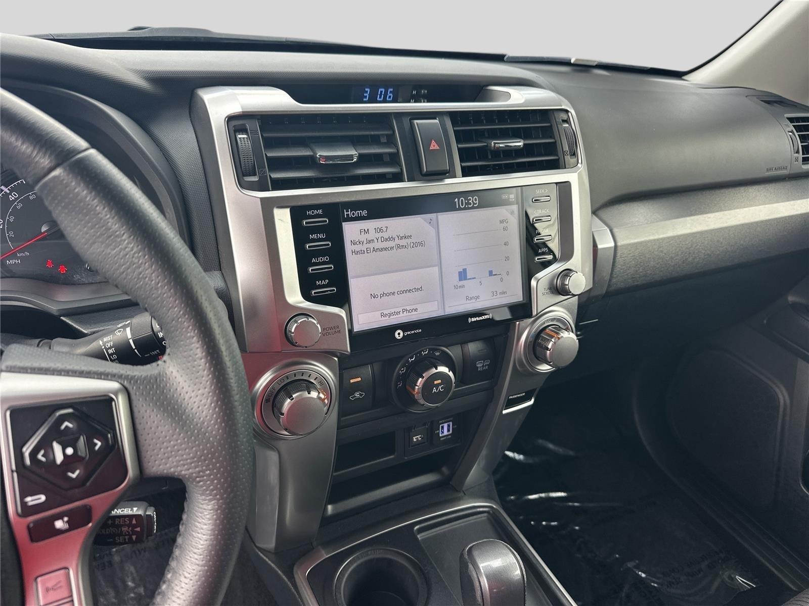 Toyota 4Runner Trail Edition Rear Wheel Drive - Thumbnail 15