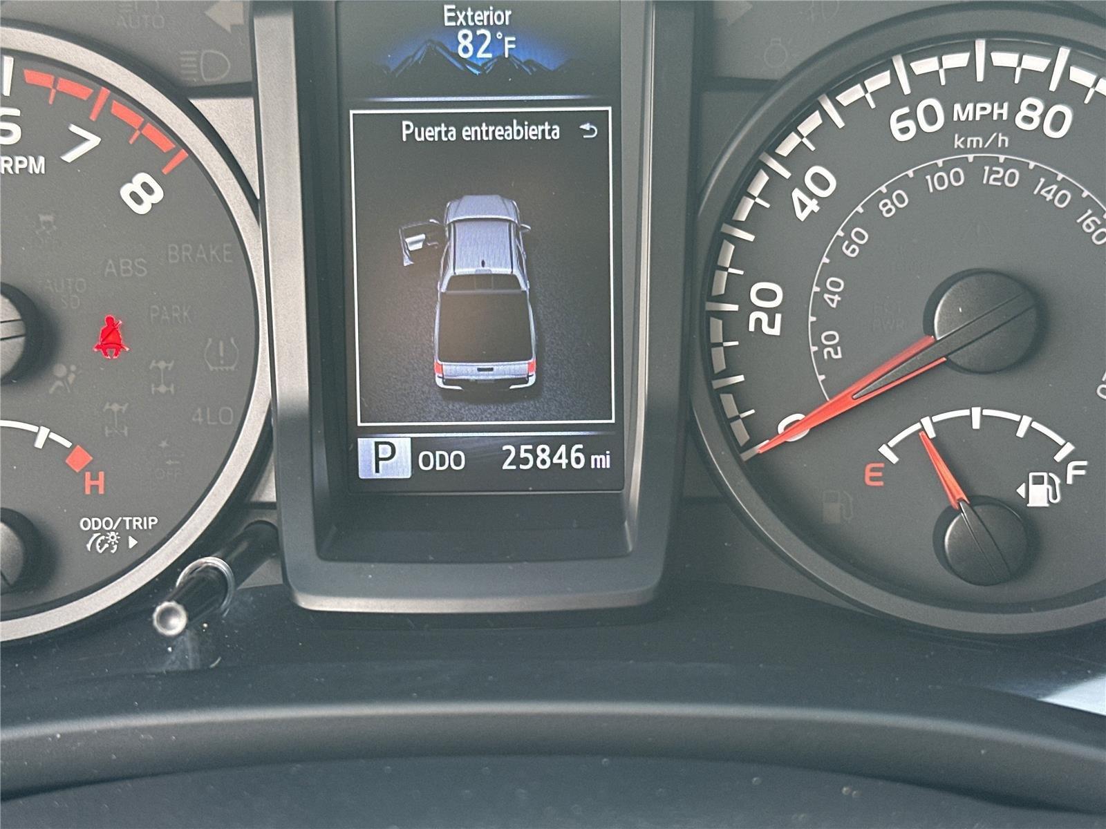 Toyota Tacoma Sr V6 Four Wheel Drive Double Cab - Thumbnail 14