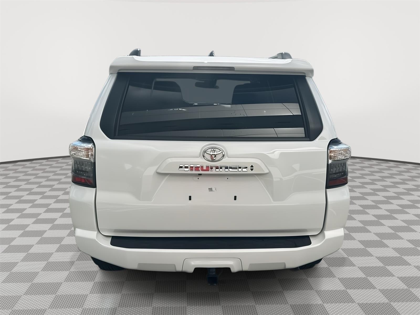 Toyota 4Runner Sr5 Premium Rear Wheel Drive - Thumbnail 7