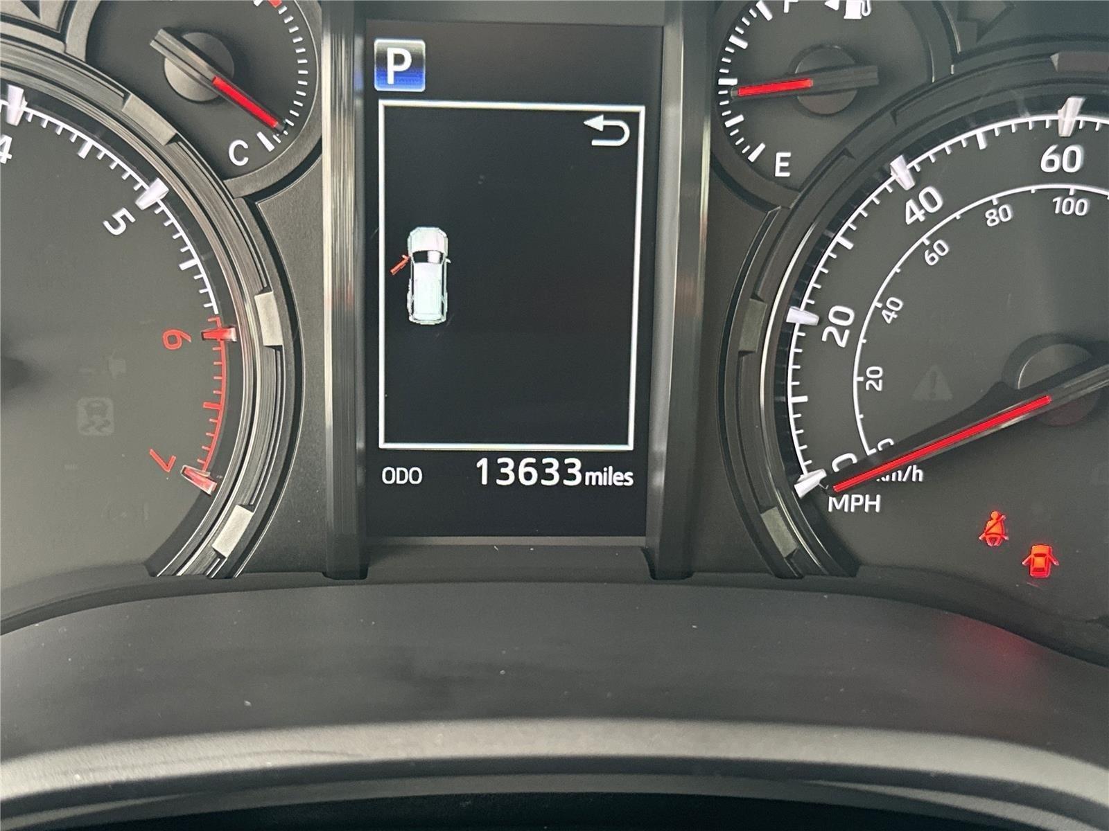 Toyota 4Runner Sr5 Premium Rear Wheel Drive - Thumbnail 15