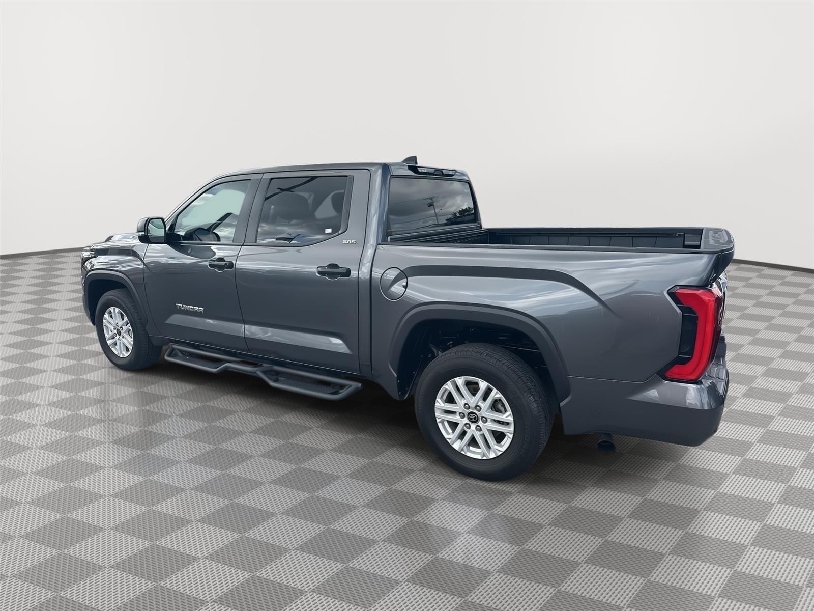 Toyota Tundra Sr5 Rear Wheel Drive Crewmax - Thumbnail 8