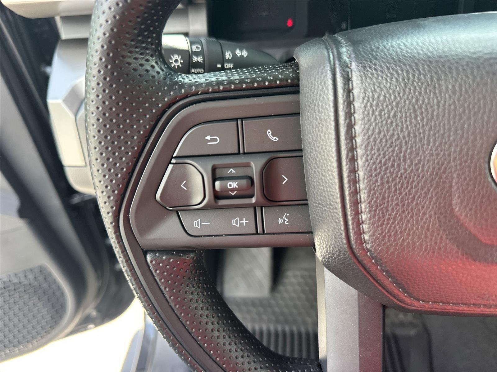 Toyota Tacoma Sr5 Double Cab Rear-Wheel Drive - Thumbnail 9